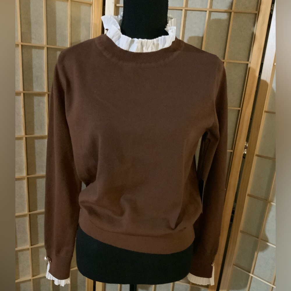 NWOT  Aliceblue - pullover sweater. Sz M